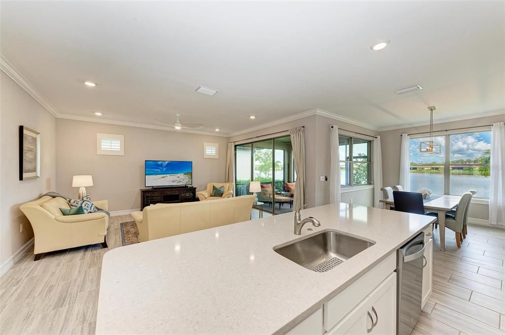 For Rent: $3,295 (3 beds, 2 baths, 2002 Square Feet)