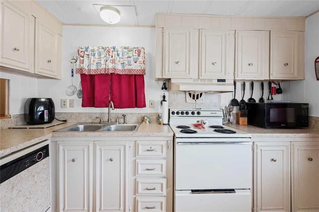 En Venta: $79,500 (2 camas, 1 baños, 672 Pies cuadrados)