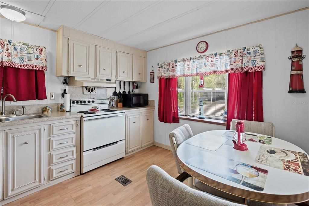 En Venta: $79,500 (2 camas, 1 baños, 672 Pies cuadrados)