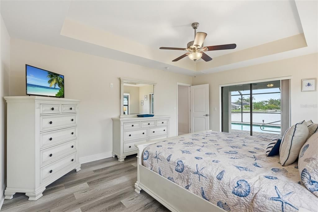 For Sale: $549,000 (4 beds, 2 baths, 2010 Square Feet)