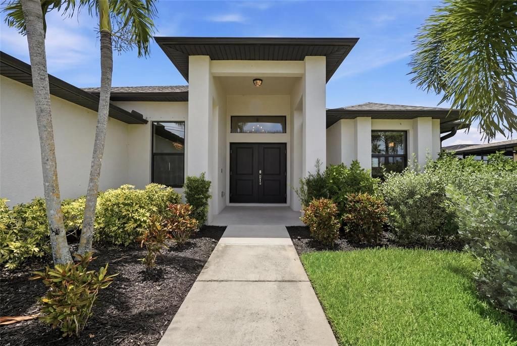 For Sale: $549,000 (4 beds, 2 baths, 2010 Square Feet)