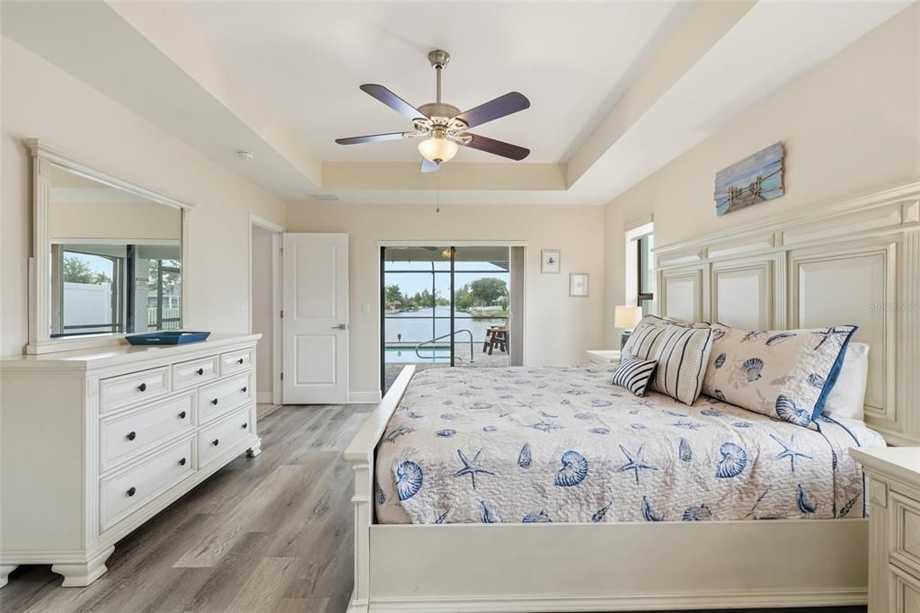 For Sale: $549,000 (4 beds, 2 baths, 2010 Square Feet)