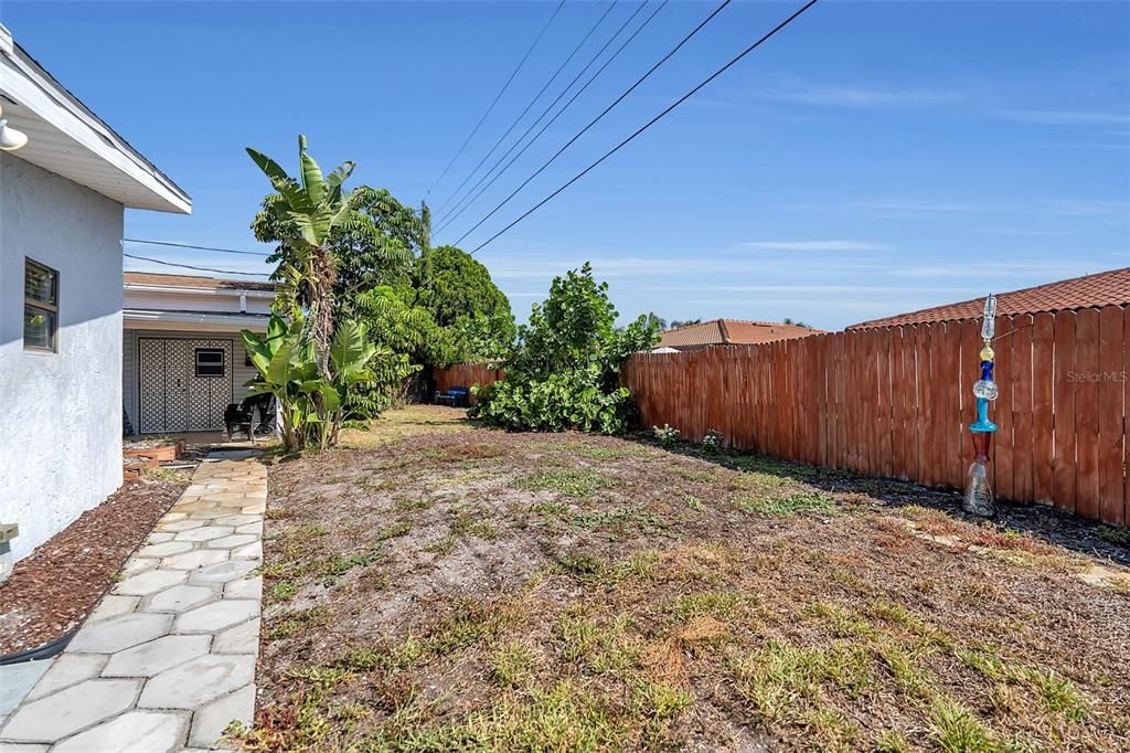 На продажу: $365,000 (3 спален, 3 ванн, 1722 Квадратных фут)