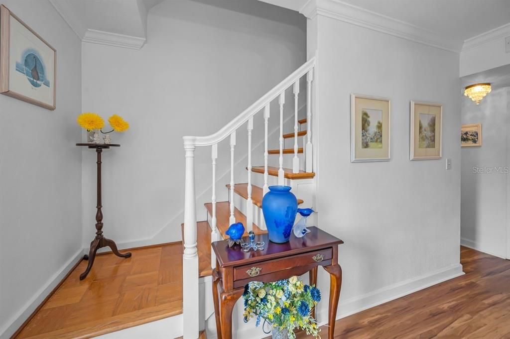 En Venta: $1,200,000 (3 camas, 2 baños, 2048 Pies cuadrados)