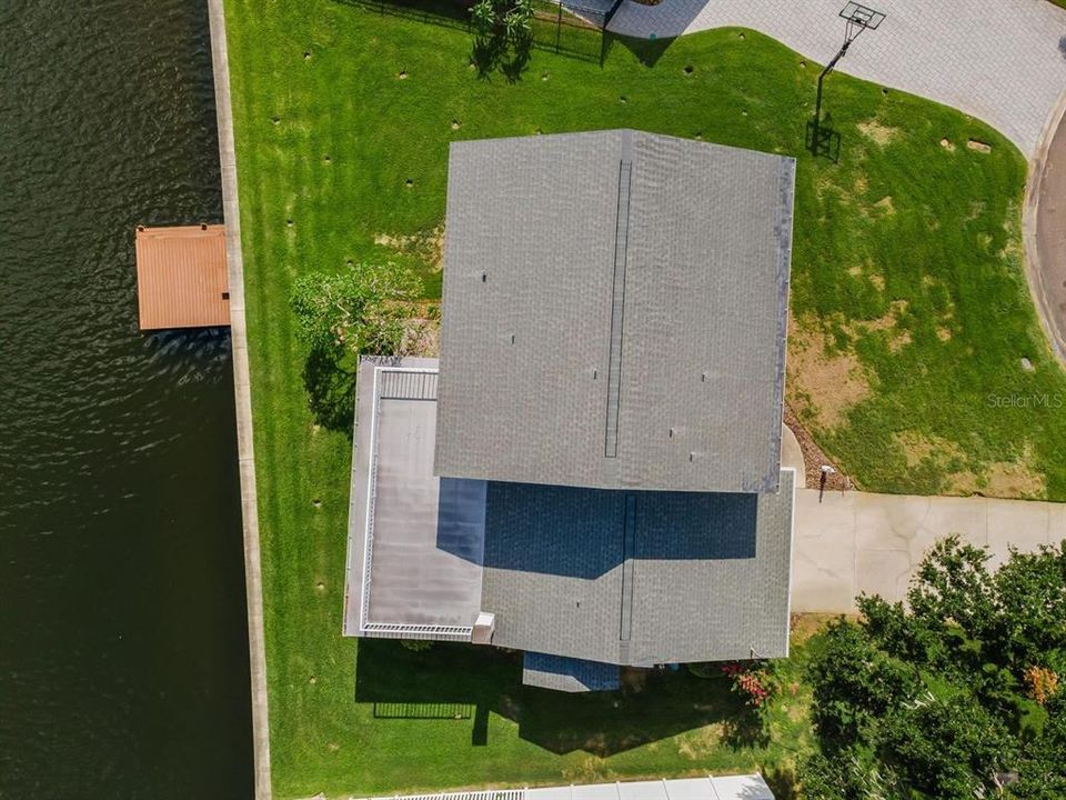 En Venta: $1,200,000 (3 camas, 2 baños, 2048 Pies cuadrados)