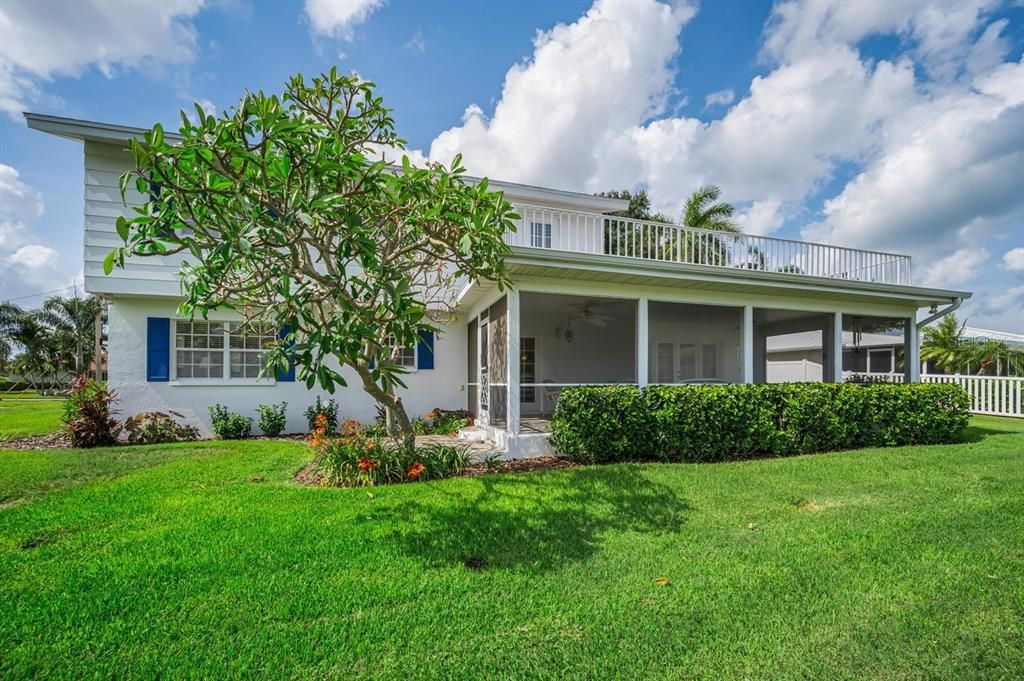 En Venta: $1,200,000 (3 camas, 2 baños, 2048 Pies cuadrados)