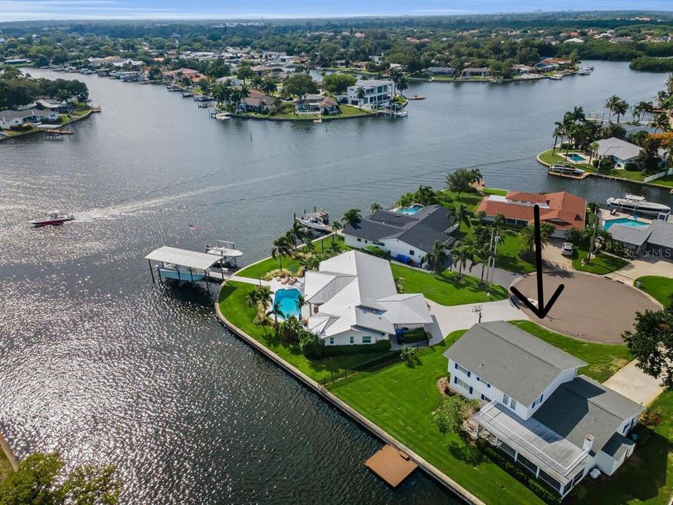 En Venta: $1,200,000 (3 camas, 2 baños, 2048 Pies cuadrados)