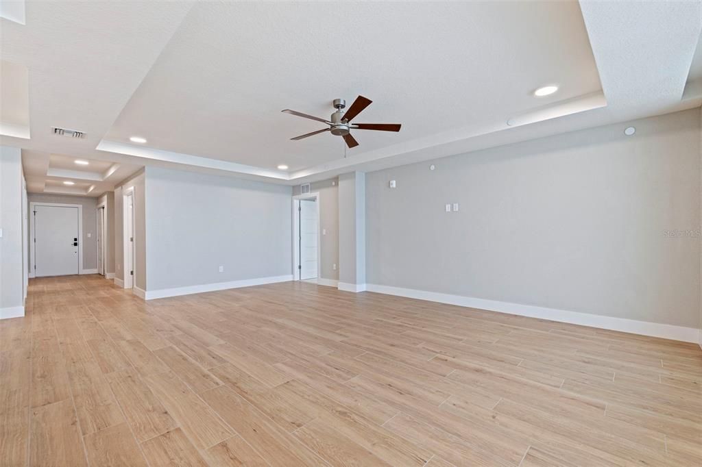 For Sale: $2,725,000 (2 beds, 3 baths, 1791 Square Feet)