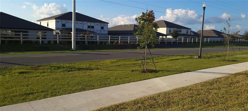 For Rent: $2,400 (3 beds, 3 baths, 1748 Square Feet)