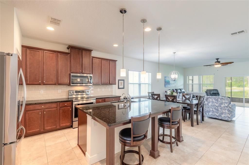 For Sale: $409,888 (4 beds, 2 baths, 1896 Square Feet)