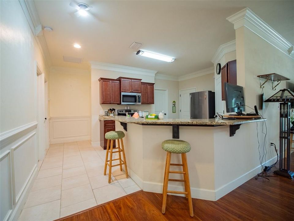 For Sale: $356,500 (4 beds, 2 baths, 1962 Square Feet)