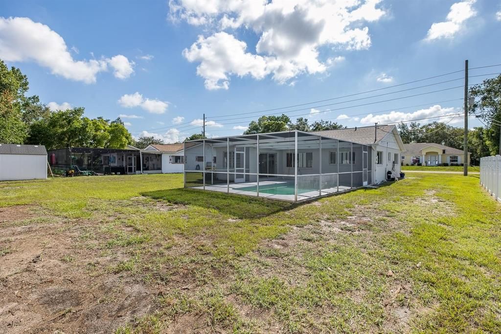 For Sale: $249,900 (2 beds, 2 baths, 1026 Square Feet)