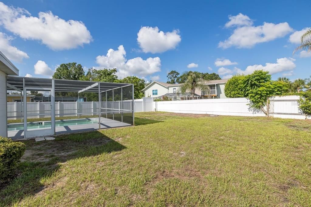 For Sale: $249,900 (2 beds, 2 baths, 1026 Square Feet)