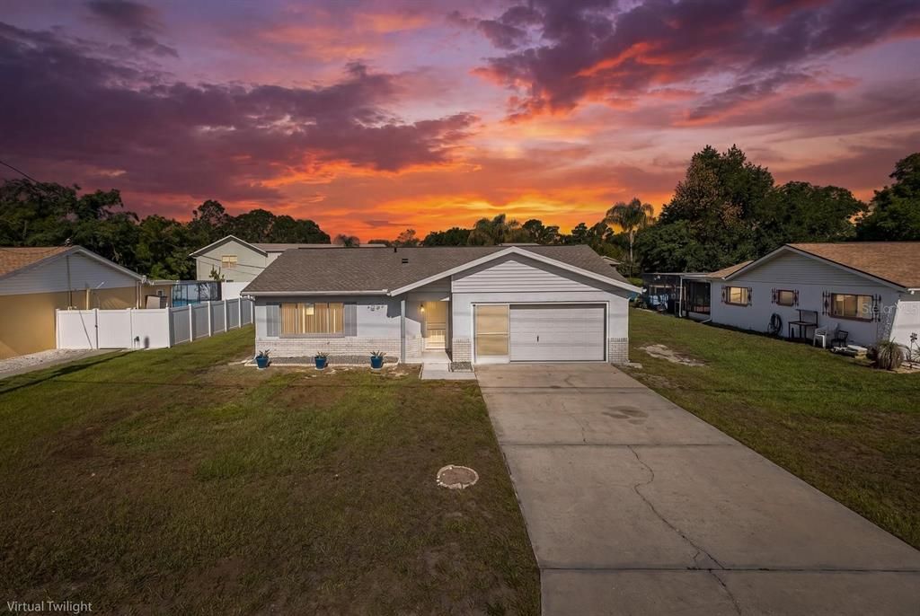 For Sale: $249,900 (2 beds, 2 baths, 1026 Square Feet)