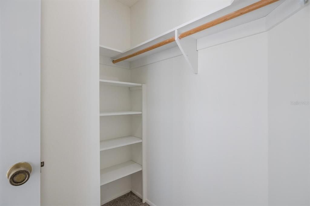 For Sale: $249,900 (2 beds, 2 baths, 1026 Square Feet)