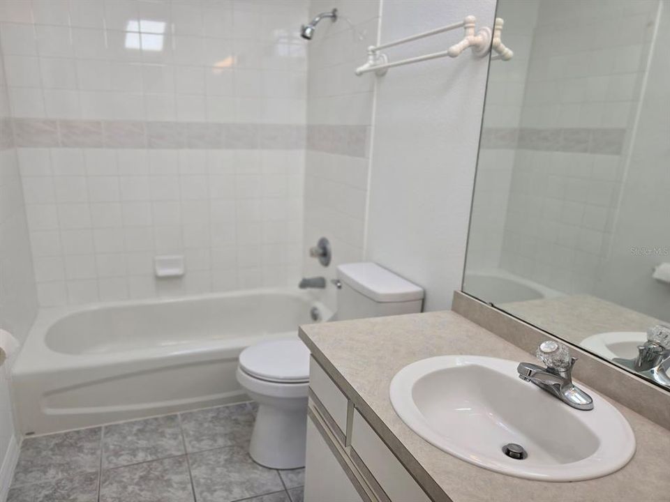 For Sale: $279,900 (3 beds, 2 baths, 1224 Square Feet)