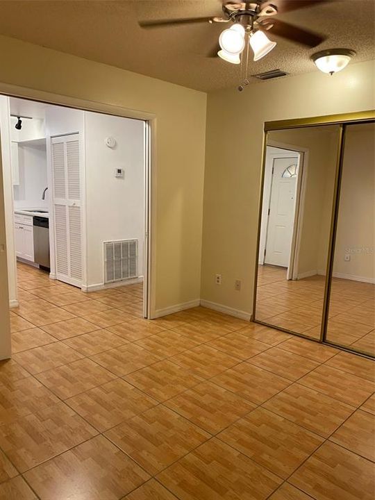 В аренду: $2,500 (3 спален, 2 ванн, 1456 Квадратных фут)