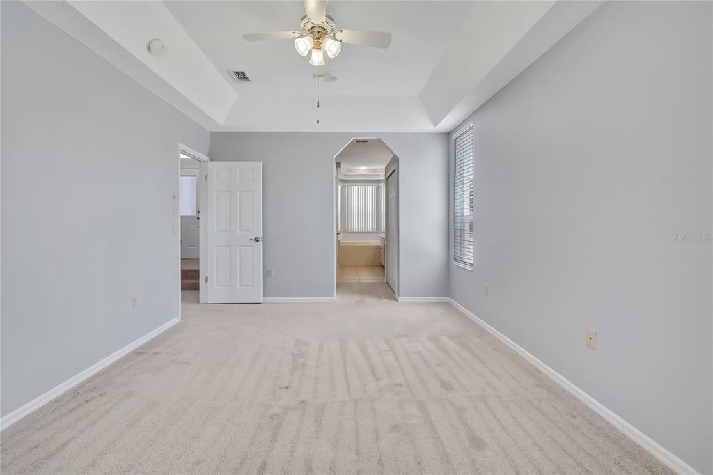For Rent: $1,995 (3 beds, 2 baths, 1756 Square Feet)