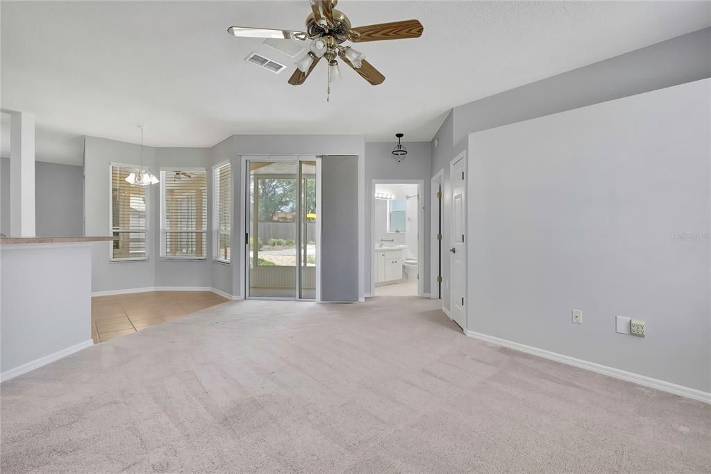 For Rent: $1,995 (3 beds, 2 baths, 1756 Square Feet)
