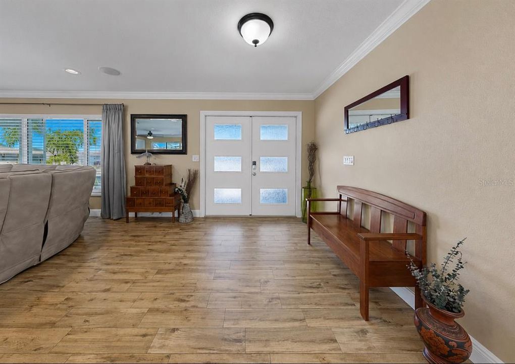 For Sale: $975,000 (4 beds, 2 baths, 1990 Square Feet)