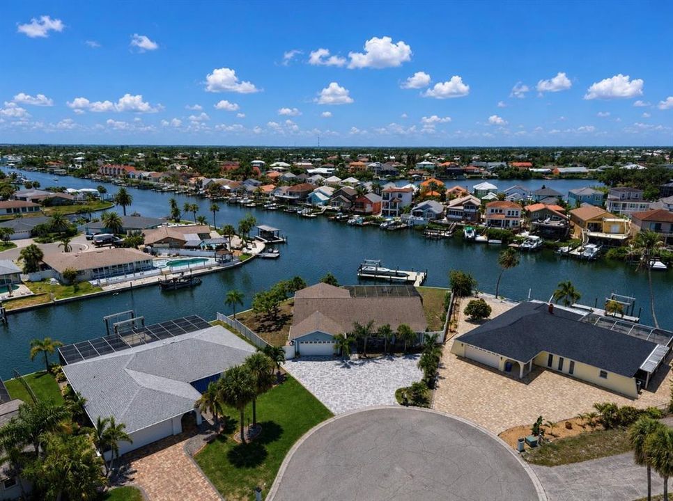 For Sale: $975,000 (4 beds, 2 baths, 1990 Square Feet)