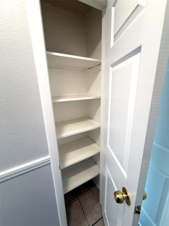 На продажу: $239,900 (3 спален, 2 ванн, 1464 Квадратных фут)