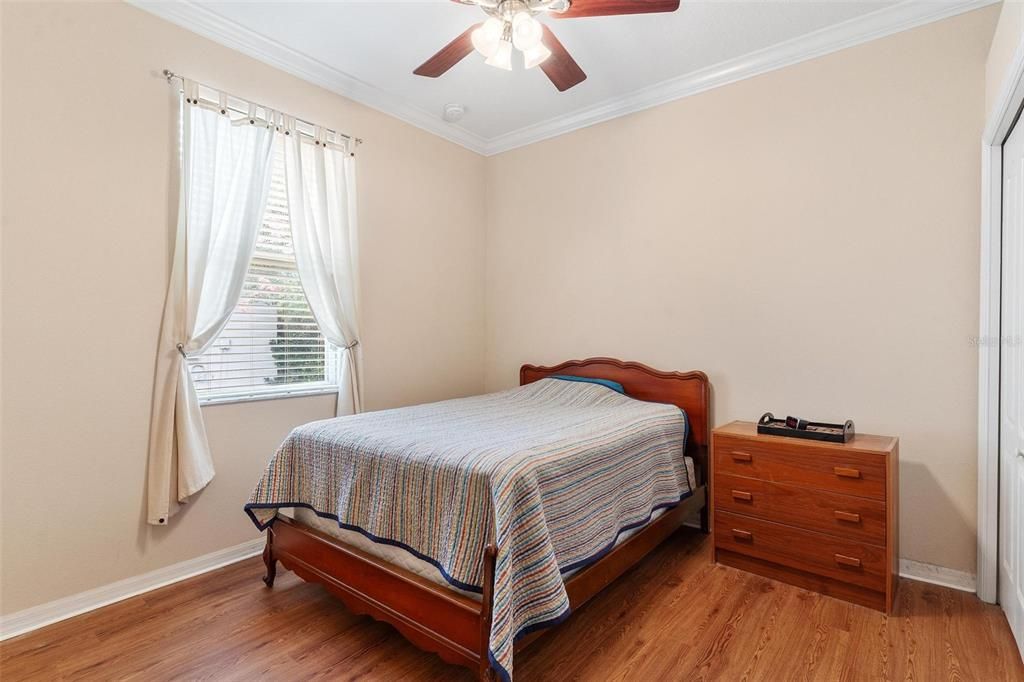 En Venta: $365,000 (4 camas, 3 baños, 2033 Pies cuadrados)