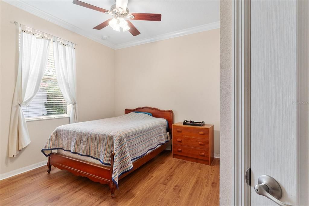 En Venta: $365,000 (4 camas, 3 baños, 2033 Pies cuadrados)