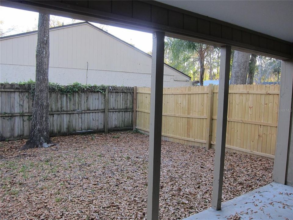 For Rent: $1,050 (2 beds, 1 baths, 822 Square Feet)