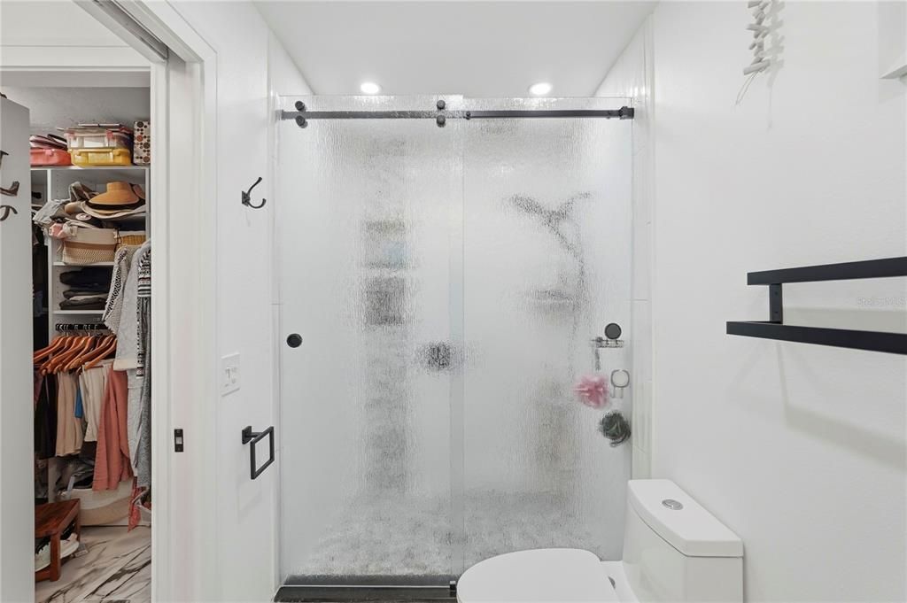 For Sale: $630,000 (2 beds, 2 baths, 1650 Square Feet)