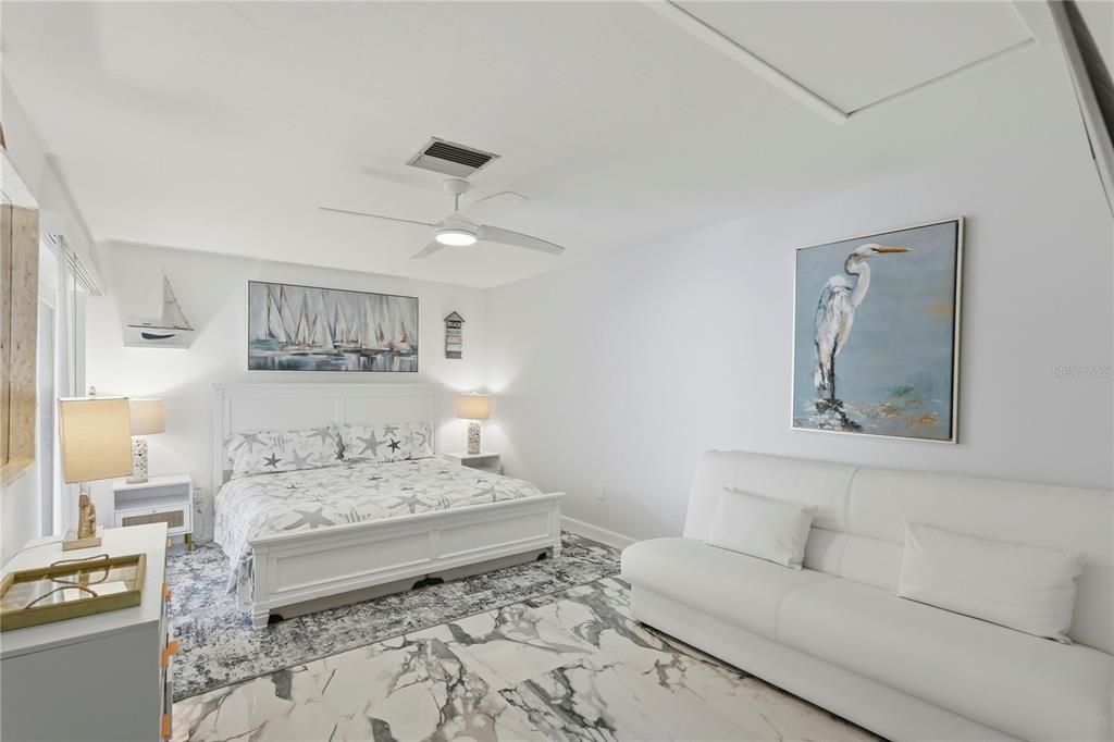 For Sale: $630,000 (2 beds, 2 baths, 1650 Square Feet)