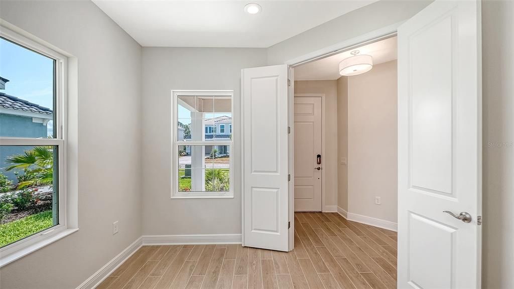 For Sale: $558,990 (3 beds, 2 baths, 1860 Square Feet)