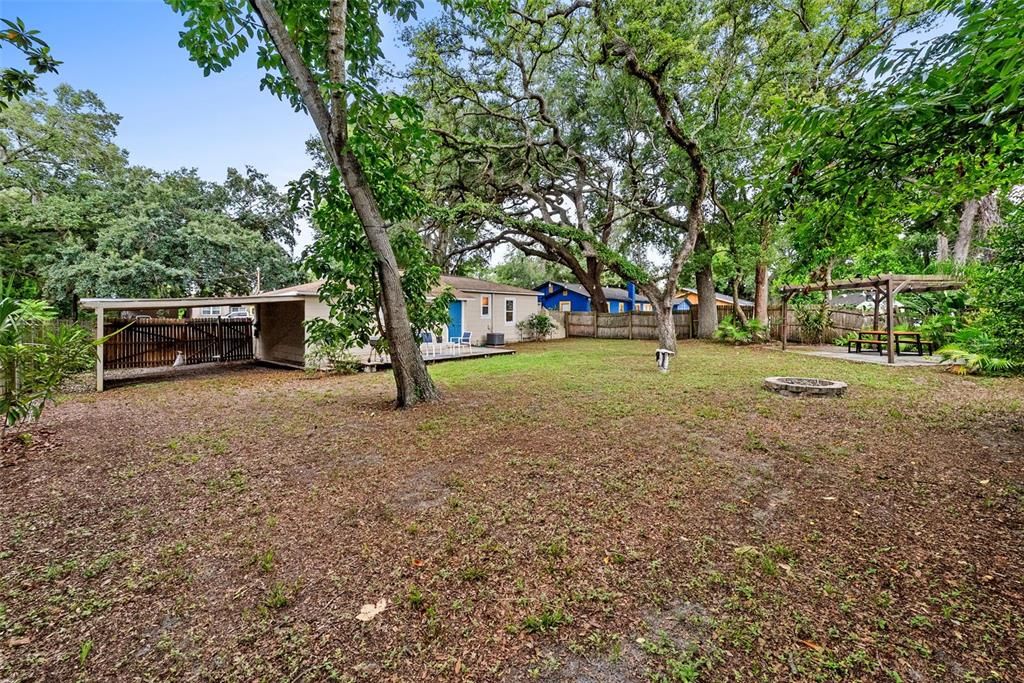 For Sale: $349,000 (3 beds, 2 baths, 1016 Square Feet)