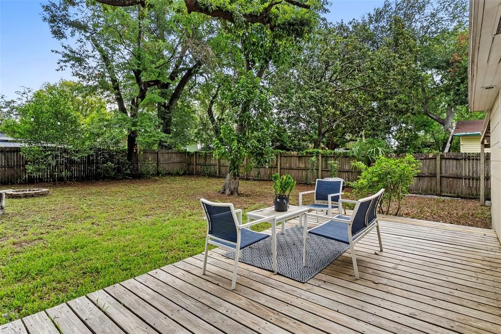 For Sale: $349,000 (3 beds, 2 baths, 1016 Square Feet)