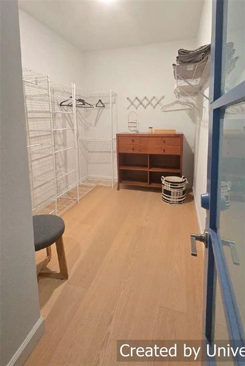 For Rent: $2,950 (3 beds, 2 baths, 1770 Square Feet)