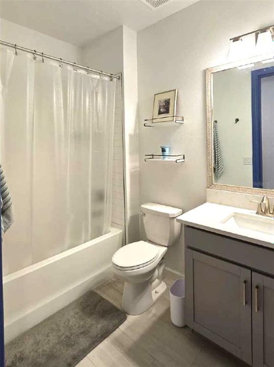 For Rent: $2,950 (3 beds, 2 baths, 1770 Square Feet)