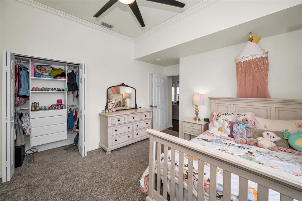 For Sale: $470,000 (3 beds, 2 baths, 1947 Square Feet)