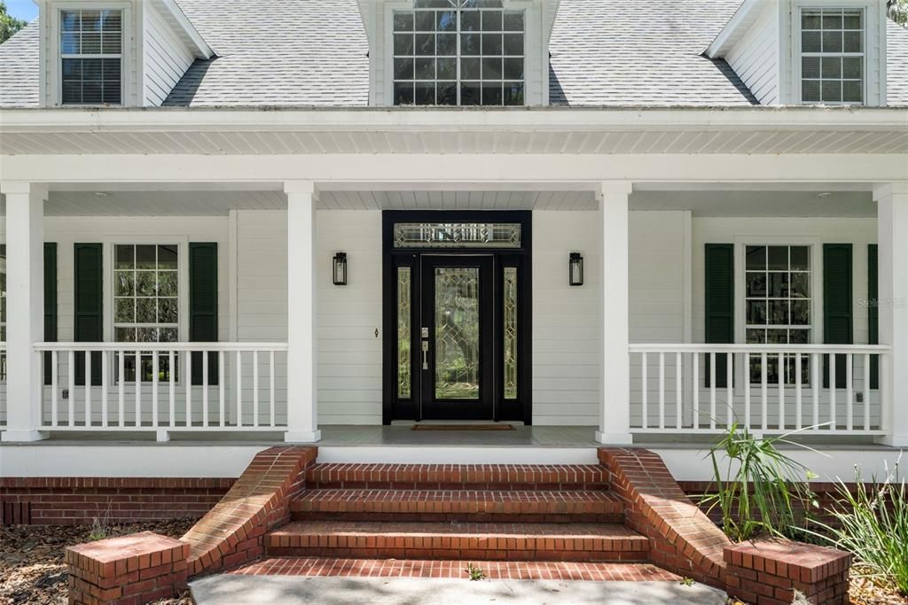 For Sale: $1,795,000 (5 beds, 6 baths, 5369 Square Feet)