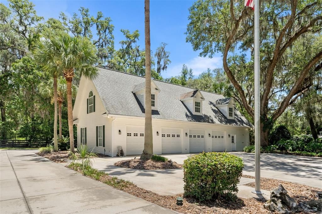 For Sale: $1,795,000 (5 beds, 6 baths, 5369 Square Feet)