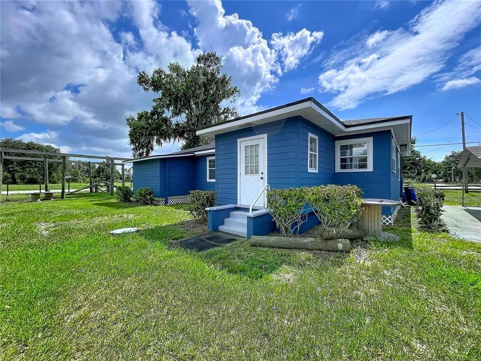 En Venta: $389,900 (3 camas, 2 baños, 1491 Pies cuadrados)