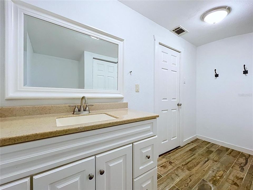 En Venta: $389,900 (3 camas, 2 baños, 1491 Pies cuadrados)