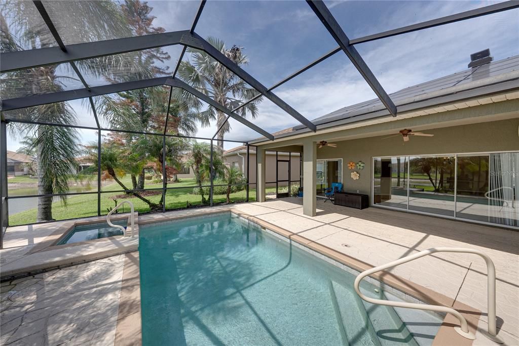 For Sale: $399,900 (3 beds, 2 baths, 1928 Square Feet)