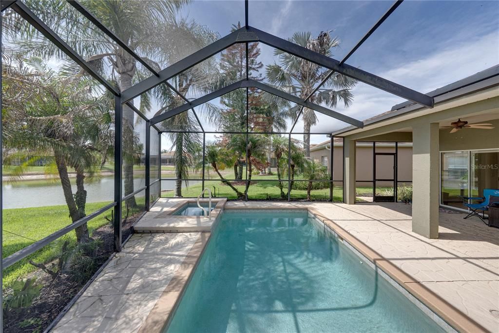 For Sale: $399,900 (3 beds, 2 baths, 1928 Square Feet)