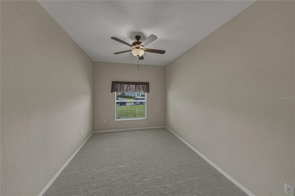 For Sale: $399,900 (3 beds, 2 baths, 1928 Square Feet)