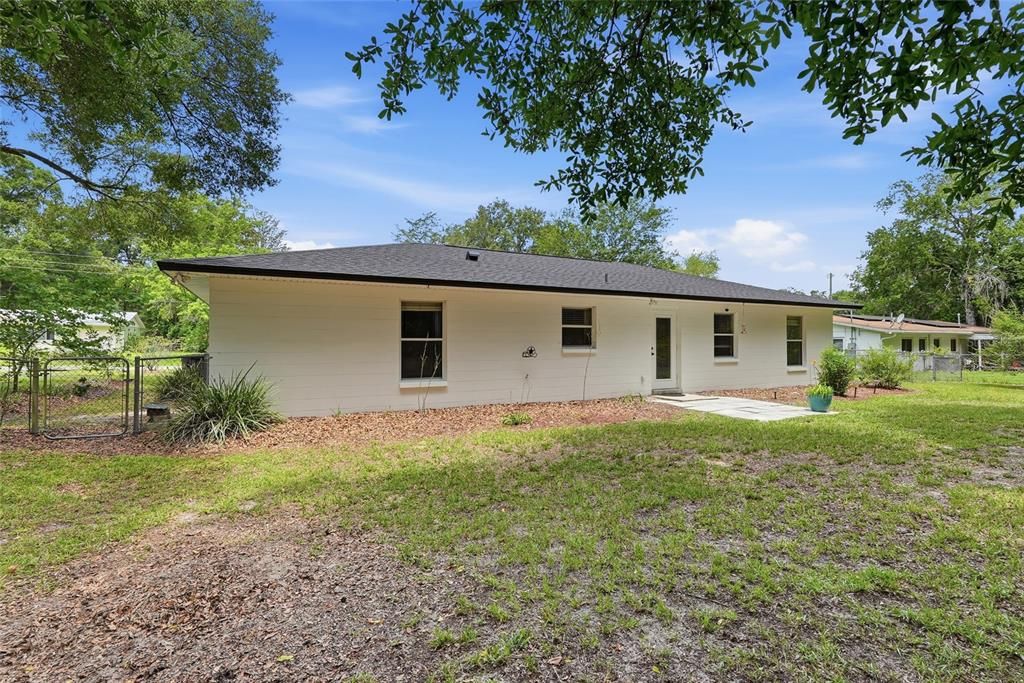 En Venta: $339,000 (3 camas, 2 baños, 1680 Pies cuadrados)