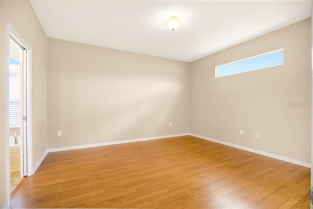В аренду: $2,650 (4 спален, 2 ванн, 2000 Квадратных фут)