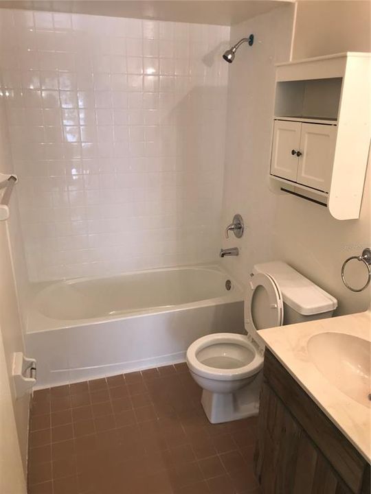 En Renta: $1,600 (2 camas, 1 baños, 810 Pies cuadrados)