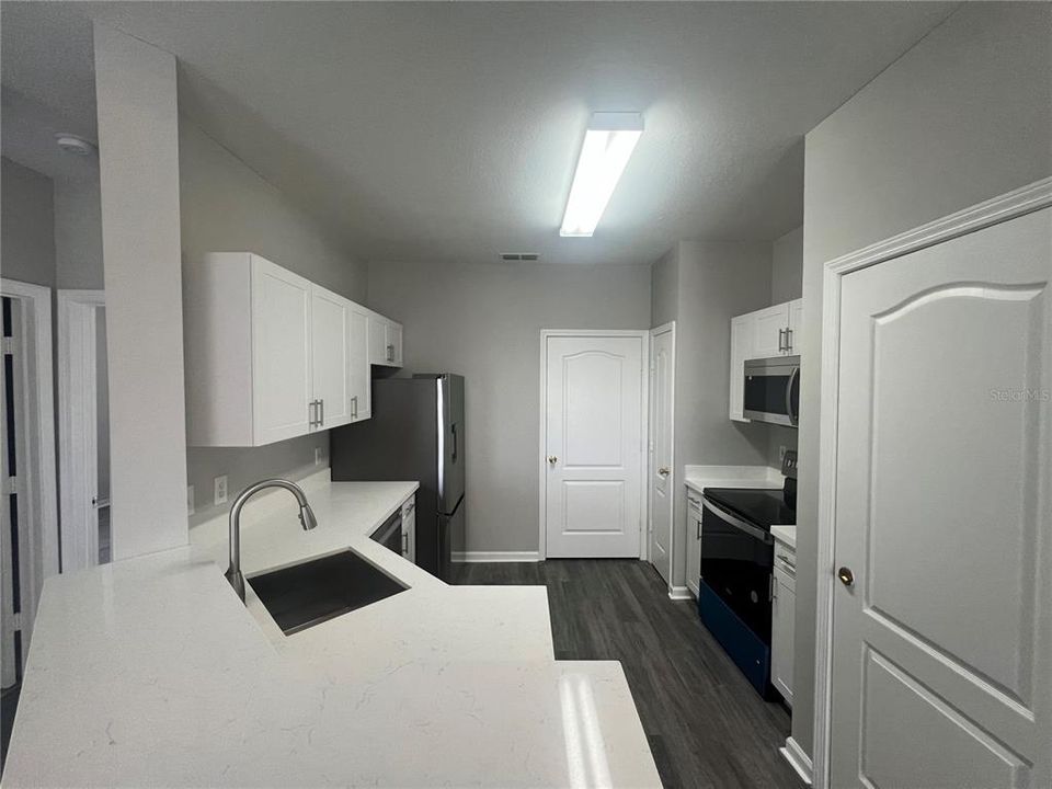 В аренду: $1,550 (2 спален, 2 ванн, 1175 Квадратных фут)