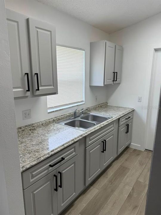 В аренду: $2,200 (3 спален, 2 ванн, 1224 Квадратных фут)