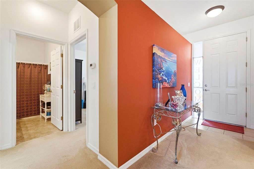 For Sale: $259,900 (2 beds, 2 baths, 1332 Square Feet)